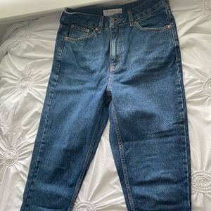 TOPSHOP HIGH RISE BLUE MOM JEANS UNWORN